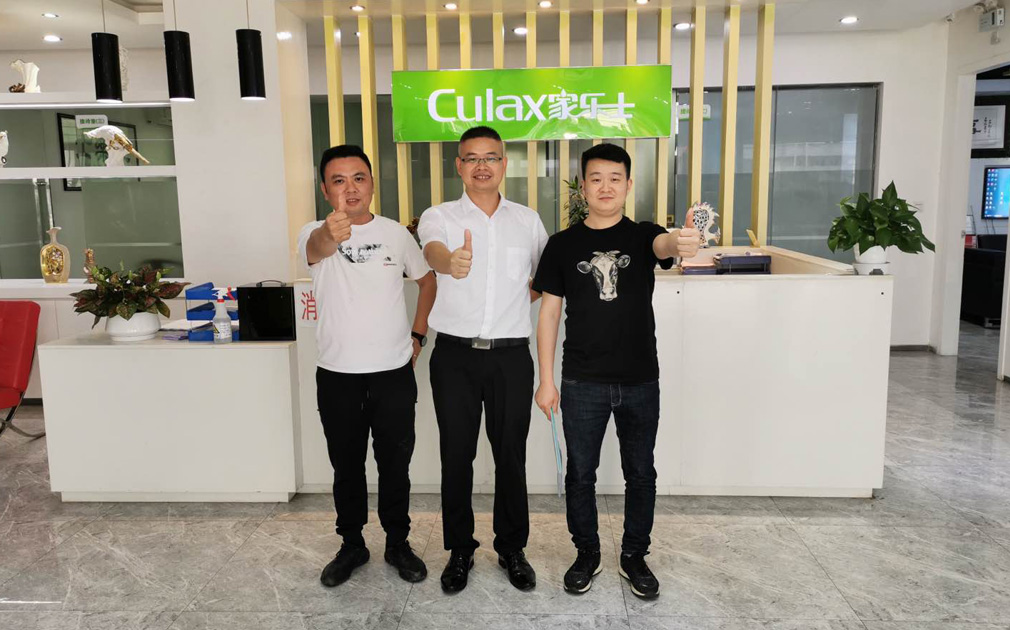 家樂(lè)事5S凈水器專業(yè)團(tuán)隊(duì)征服客戶，選做凈水器就是選好產(chǎn)品選好團(tuán)隊(duì) 
